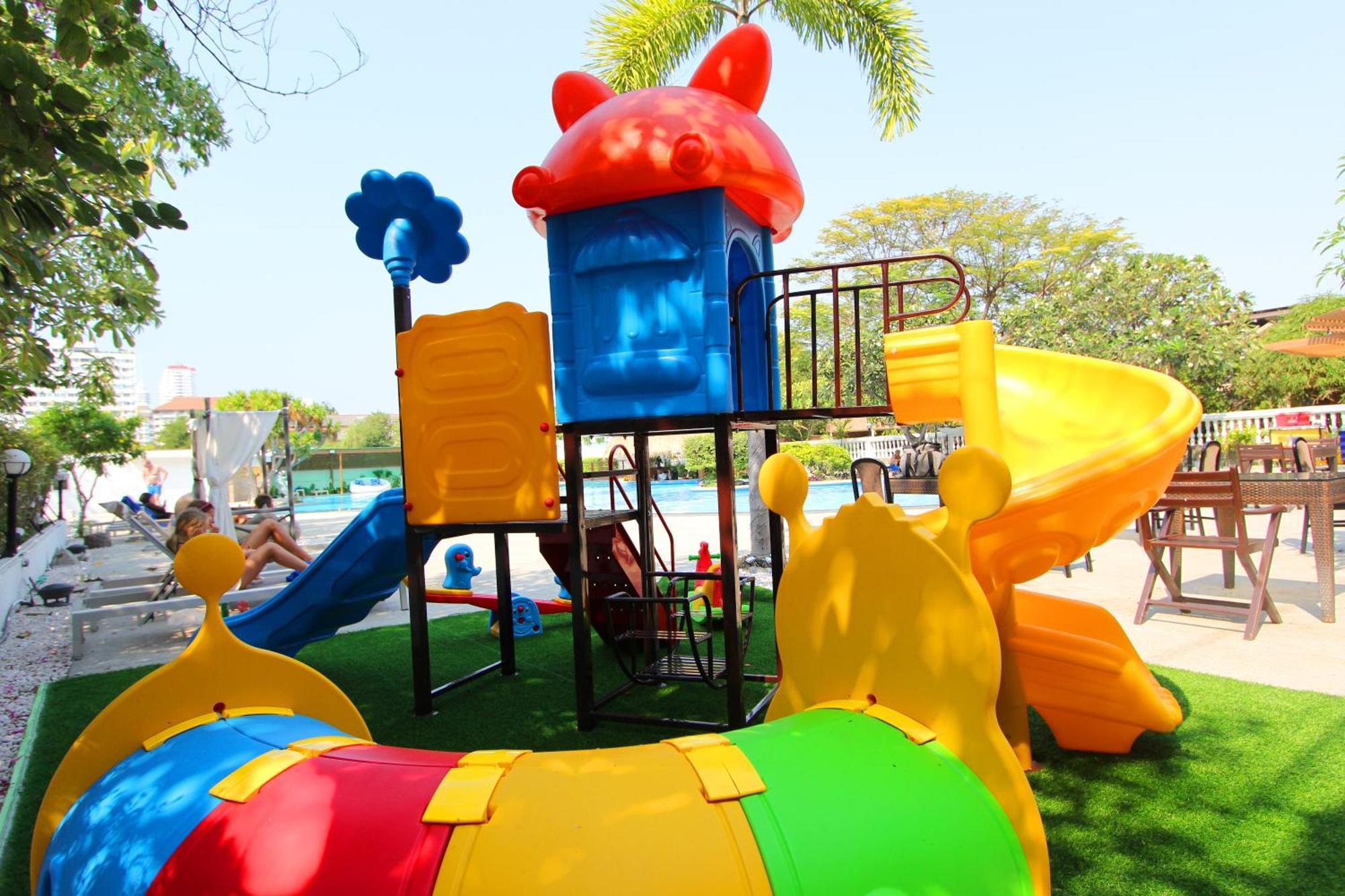 Coco Beach Hotel Jomtien Pattaya Ngoại thất bức ảnh