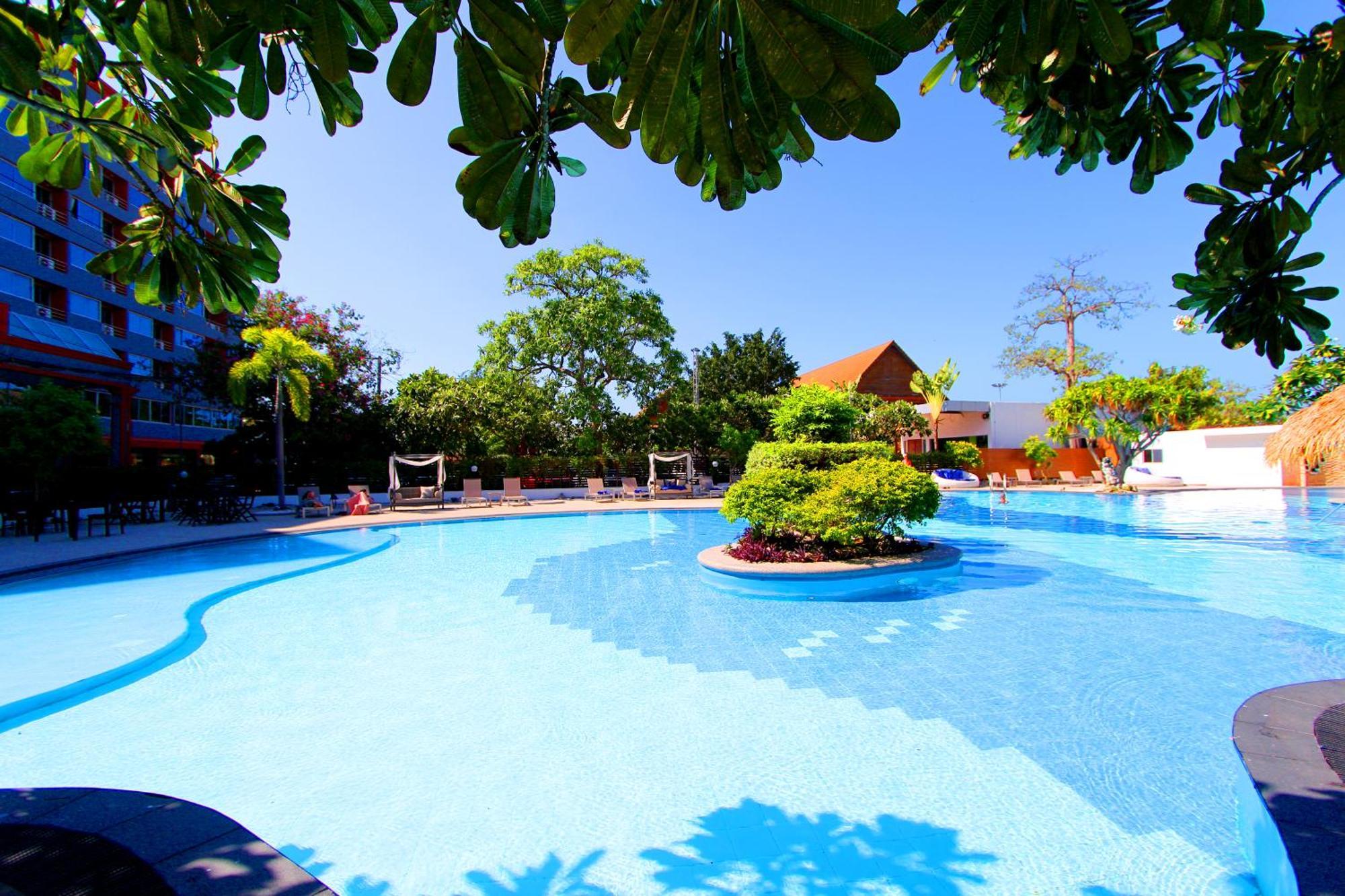 Coco Beach Hotel Jomtien Pattaya Ngoại thất bức ảnh