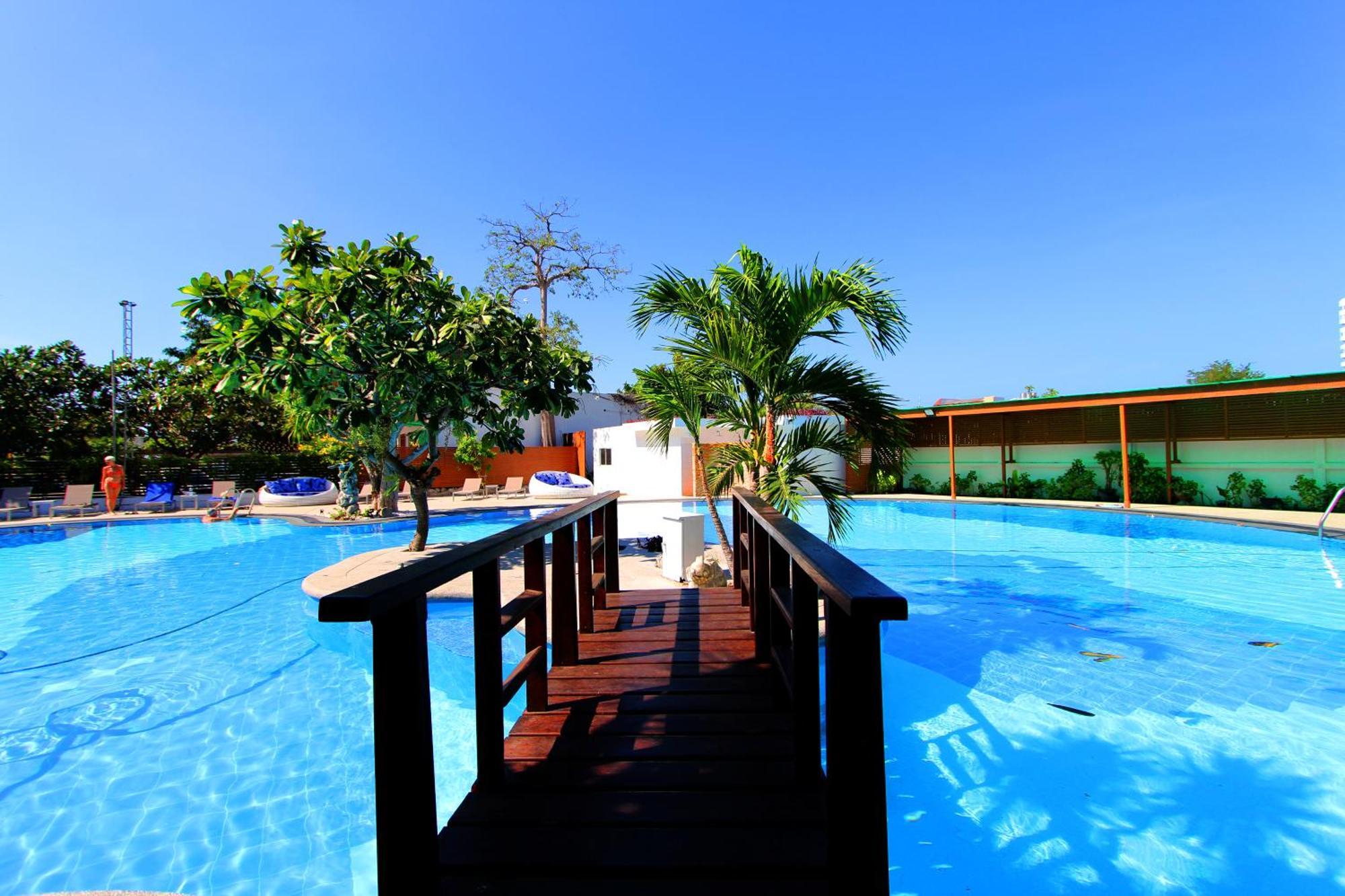 Coco Beach Hotel Jomtien Pattaya Ngoại thất bức ảnh